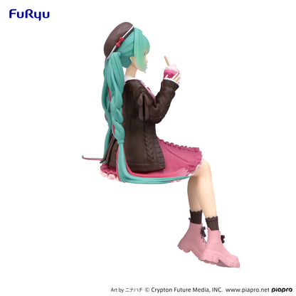 [Pre-order] Furyu-Hatsune Miku-Autumn Date Pink Color ver.-Noodle Stopper Figure