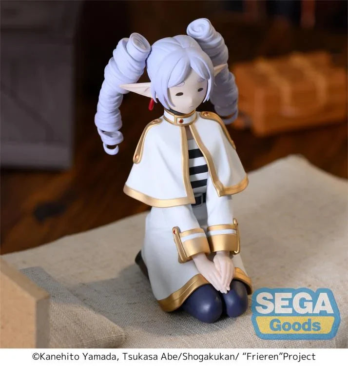 [Pre-order]Sega-Frieren: Beyond Journey's End Premium Perching Figure Frieren (I Have Ringlets Now) Figure